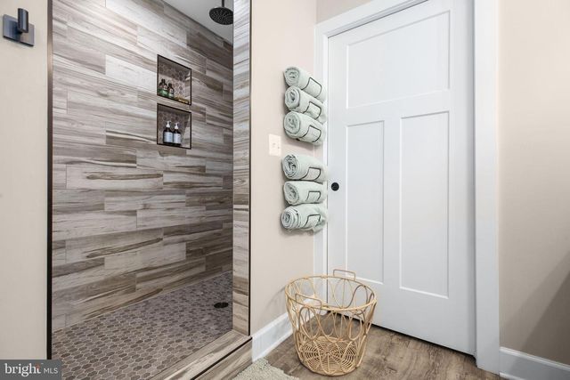 7117 PULLEN DR, Fredericksburg, VA 22407