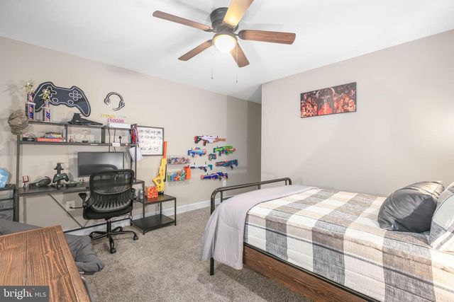 7117 PULLEN DR, Fredericksburg, VA 22407
