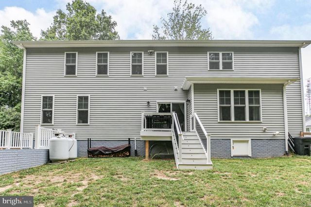 7117 PULLEN DR, Fredericksburg, VA 22407