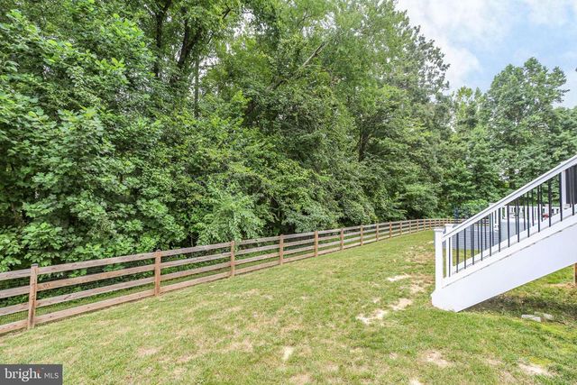 7117 PULLEN DR, Fredericksburg, VA 22407