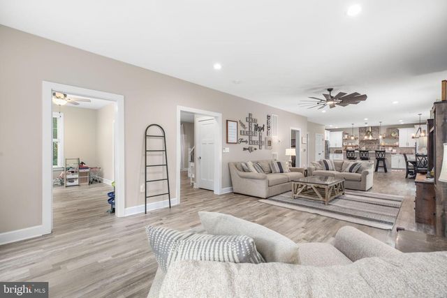 7117 PULLEN DR, Fredericksburg, VA 22407