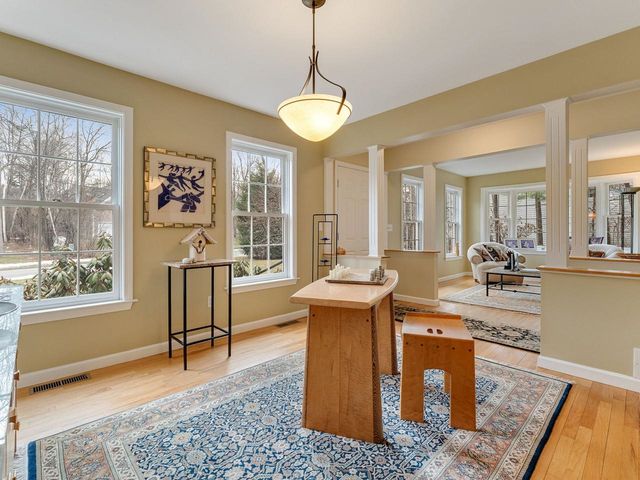 183 Stonegate Lane, Shelburne, VT 05482