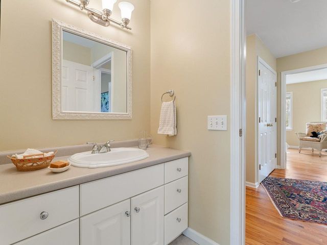 183 Stonegate Lane, Shelburne, VT 05482