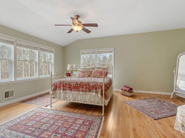 183 Stonegate Lane, Shelburne, VT 05482