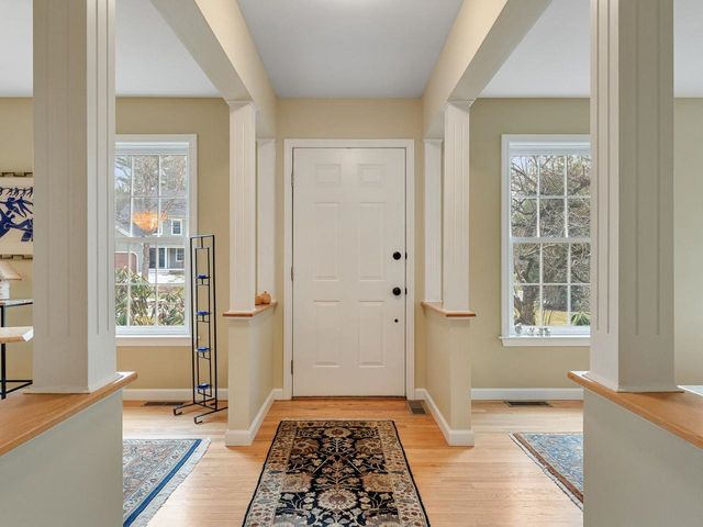 183 Stonegate Lane, Shelburne, VT 05482