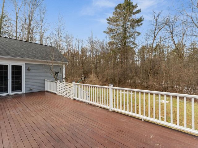 183 Stonegate Lane, Shelburne, VT 05482
