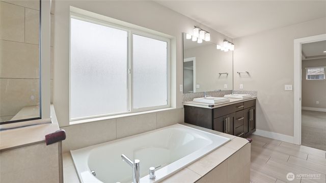 21417 43RD Drive SE, Bothell, WA 98021