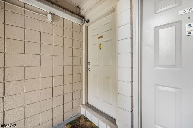 3106 Revere Ct, Hillsborough Twp., NJ 08844