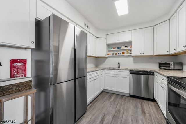 3106 Revere Ct, Hillsborough Twp., NJ 08844