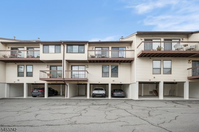 3106 Revere Ct, Hillsborough Twp., NJ 08844