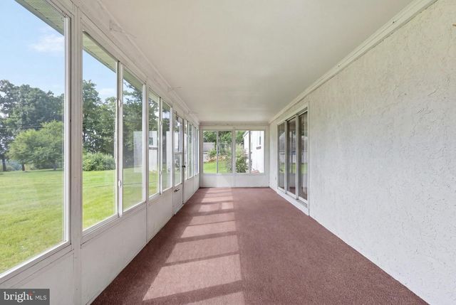 105 N RIDGE RD, Perkasie, PA 18944