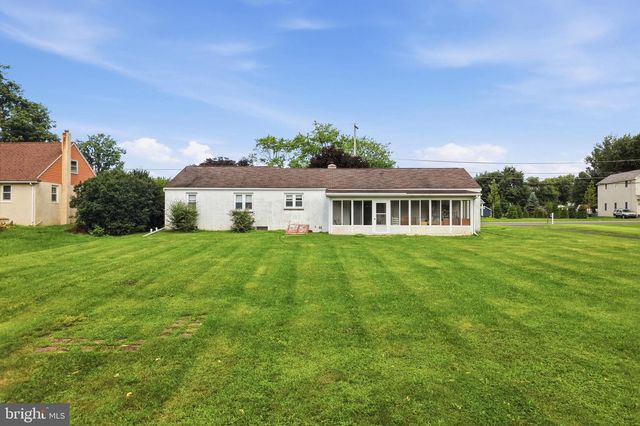 105 N RIDGE RD, Perkasie, PA 18944