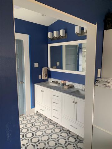 1713 Aztec TRL, Kingsland, TX 78639