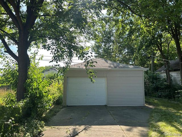 13533 Cloverlawn Street, Detroit, MI 48238