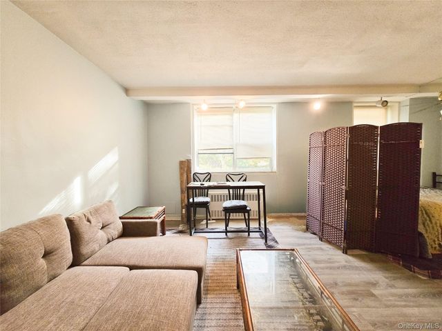 47-27 Little Neck Parkway L-2, Little Neck, NY 11362