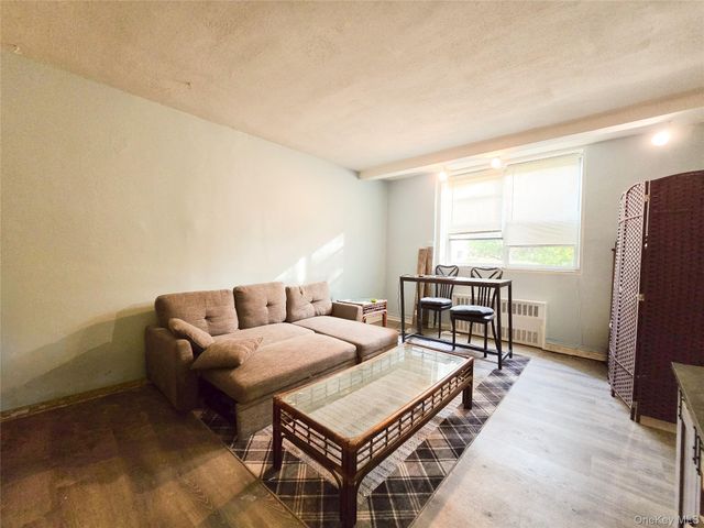 47-27 Little Neck Parkway L-2, Little Neck, NY 11362