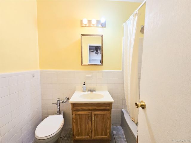 47-27 Little Neck Parkway L-2, Little Neck, NY 11362