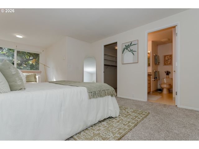 36 WESTBROOK Way, Eugene, OR 97405