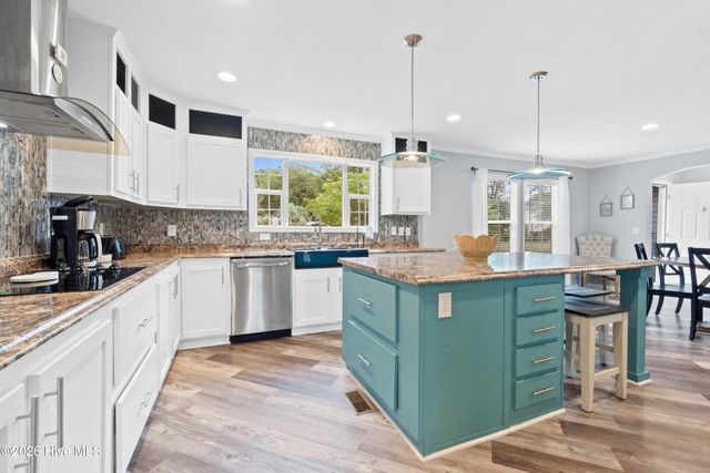 1840 Ocean View Drive SW, Ocean Isle Beach, NC 28469