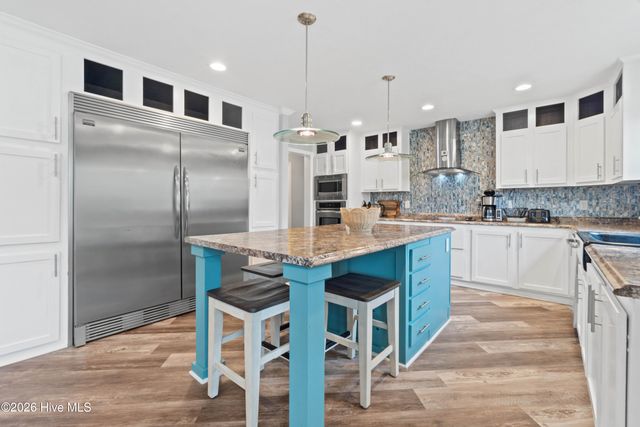 1840 Ocean View Drive SW, Ocean Isle Beach, NC 28469