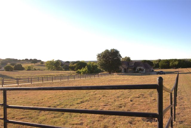 2208 Beau West Court, Granbury, TX 76049