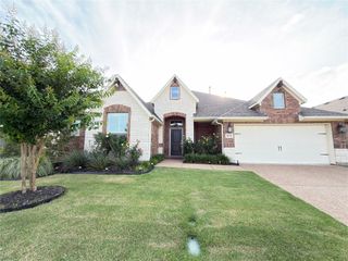 2215 Grassland Avenue, Melissa, TX 75454
