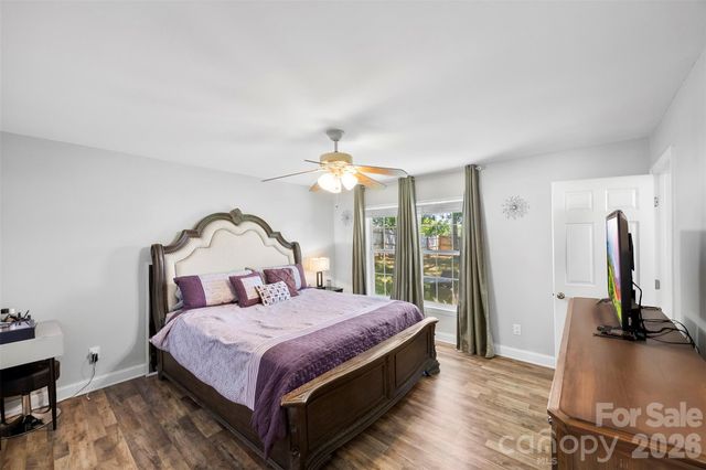 5825 NW Birchfield Lane, Concord, NC 28027