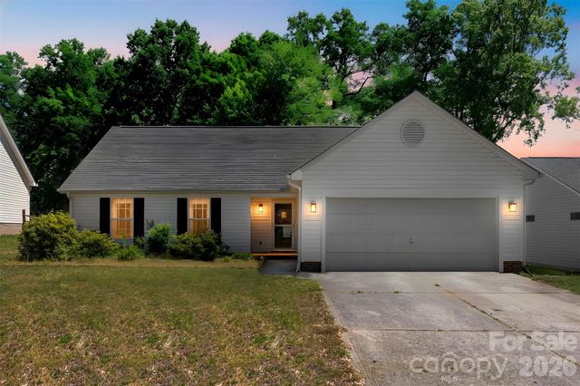 5825 NW Birchfield Lane, Concord, NC 28027