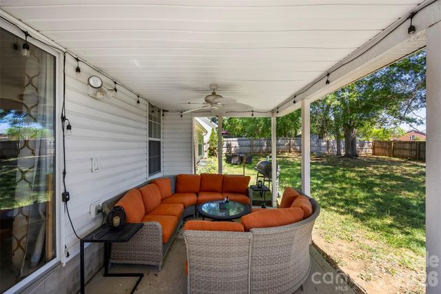 5825 NW Birchfield Lane, Concord, NC 28027