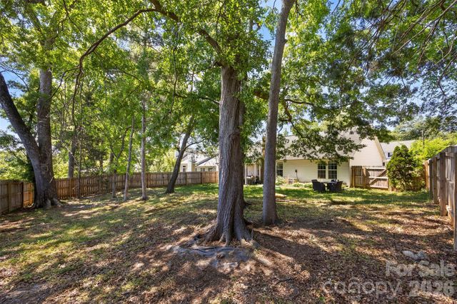 5825 NW Birchfield Lane, Concord, NC 28027