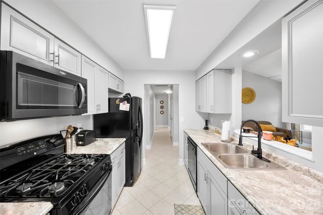 5825 NW Birchfield Lane, Concord, NC 28027