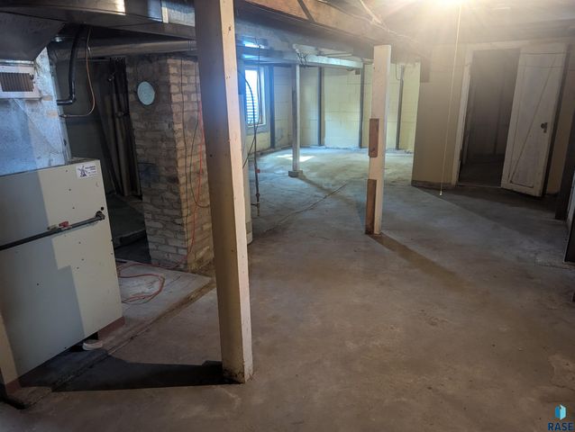 1202 N Prairie Ave Avenue, Sioux Falls, SD 57104