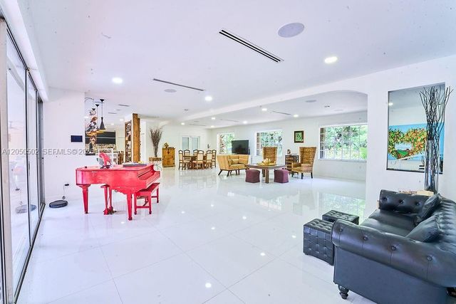 21601 SW 154th Ave, Miami, FL 33170
