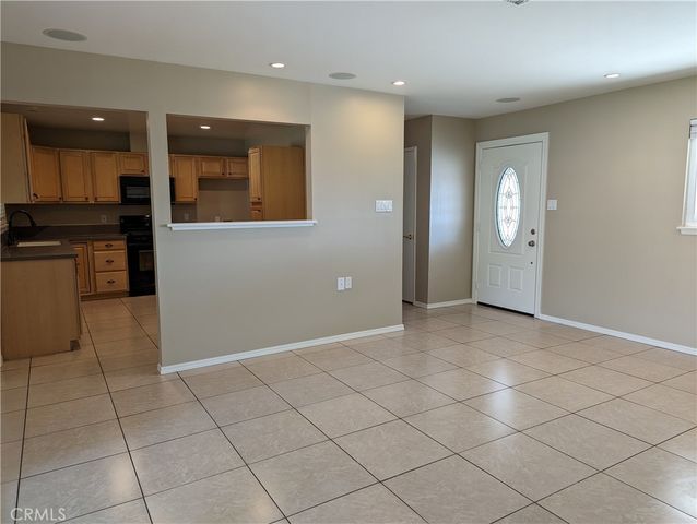 533 Esther Way, Redlands, CA 92373