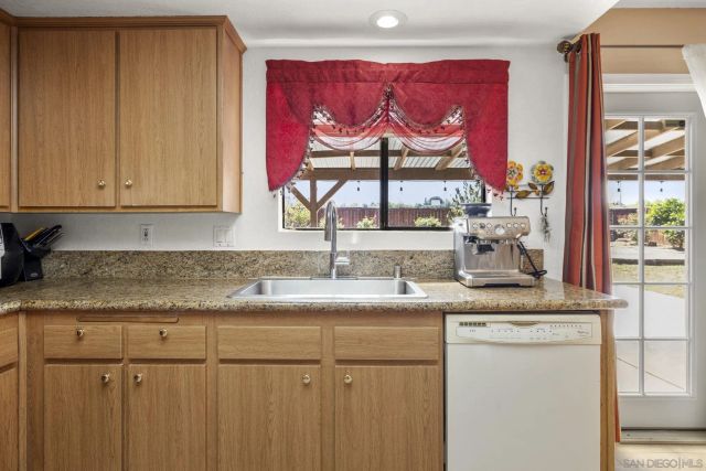 2143 Flint, Escondido, CA 92027