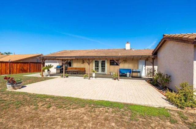 2143 Flint, Escondido, CA 92027