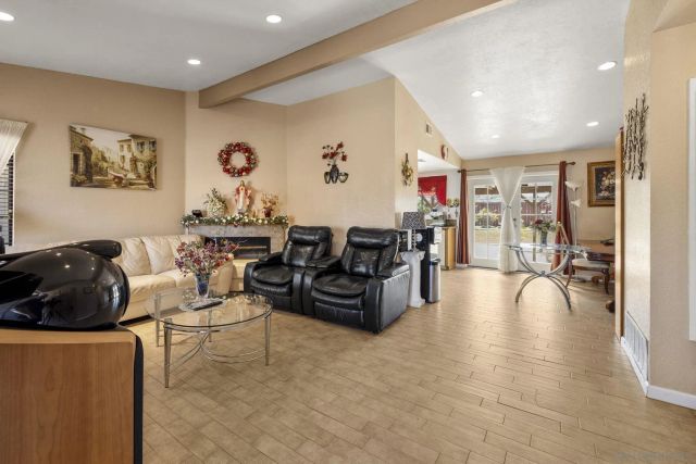 2143 Flint, Escondido, CA 92027