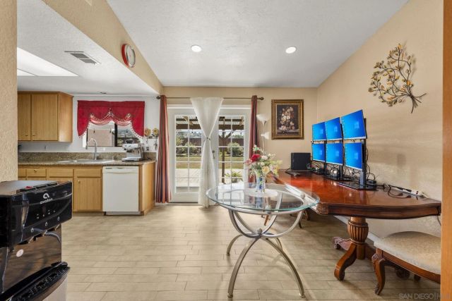 2143 Flint, Escondido, CA 92027