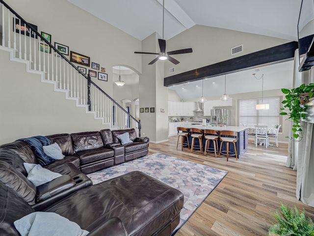 1801 Kris Street, Mansfield, TX 76063