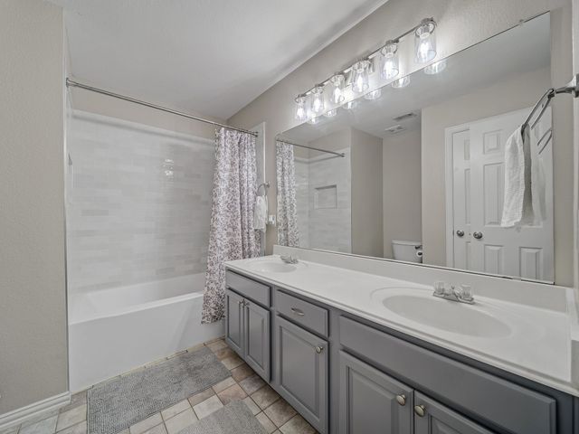 1801 Kris Street, Mansfield, TX 76063