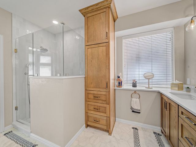 1801 Kris Street, Mansfield, TX 76063