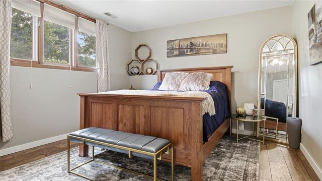 1238 Dogwood Drive, Eau Claire, WI 54701