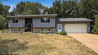 1238 Dogwood Drive, Eau Claire, WI 54701