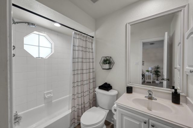 33015 Sawgrass Court, Magnolia, TX 77354