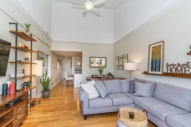 130 Tremont St 402, Melrose, MA 02176