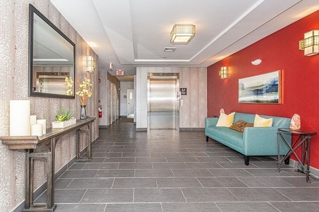 130 Tremont St 402, Melrose, MA 02176