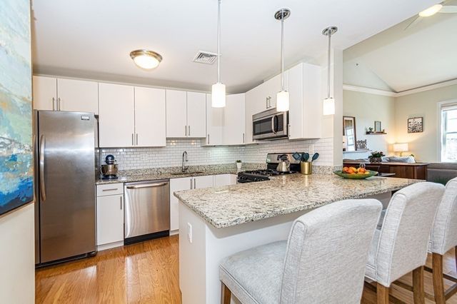 130 Tremont St 402, Melrose, MA 02176