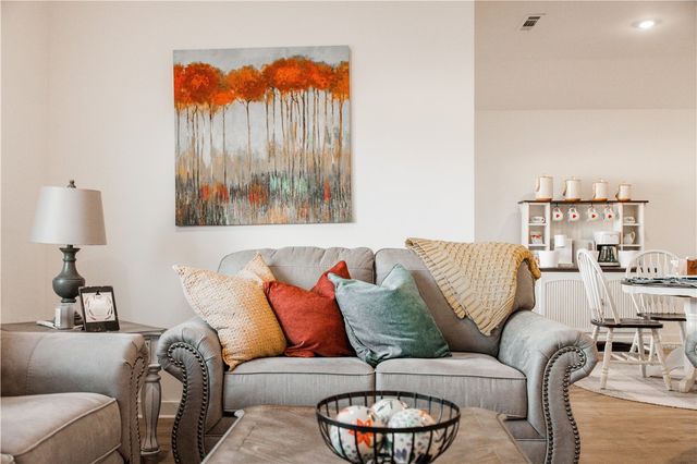 3121 N Rooster, Siloam Springs, AR 72761