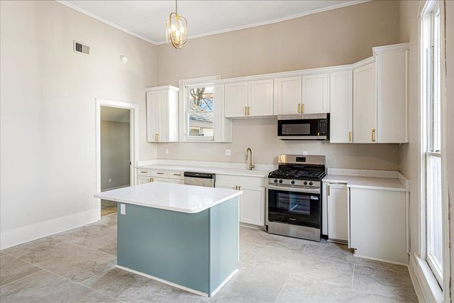 1069 BLYTHE ST, Memphis, TN 38104