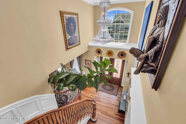 32 Freeman Court, Toms River, NJ 08753
